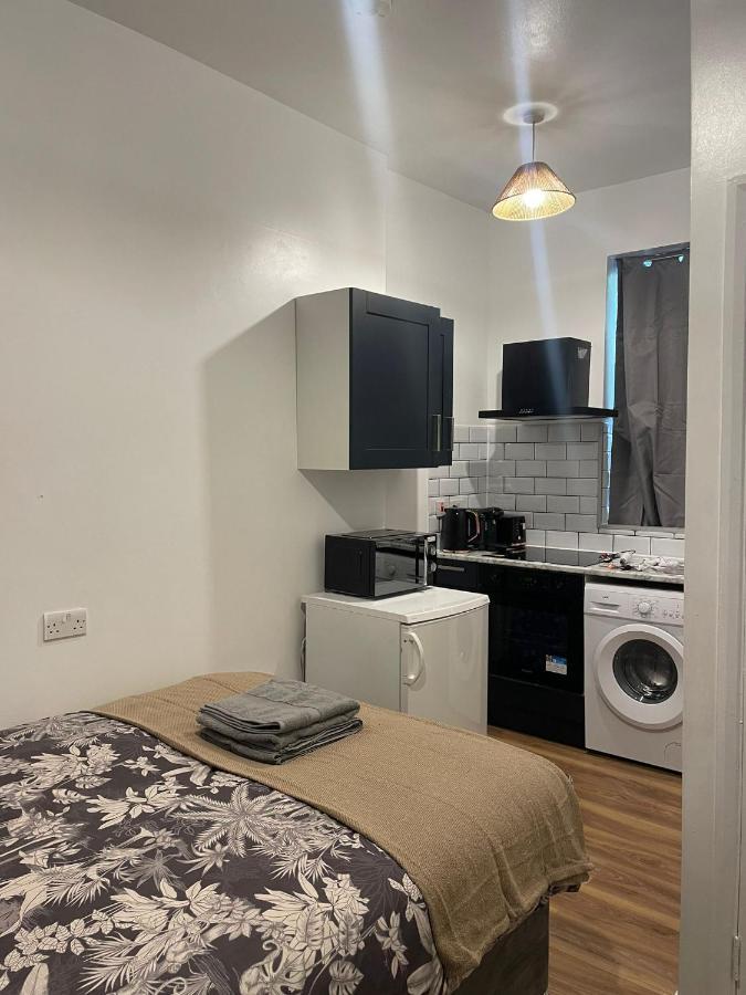 Wonderful Fully-Equipped Studio Near Central London 8 Extérieur photo