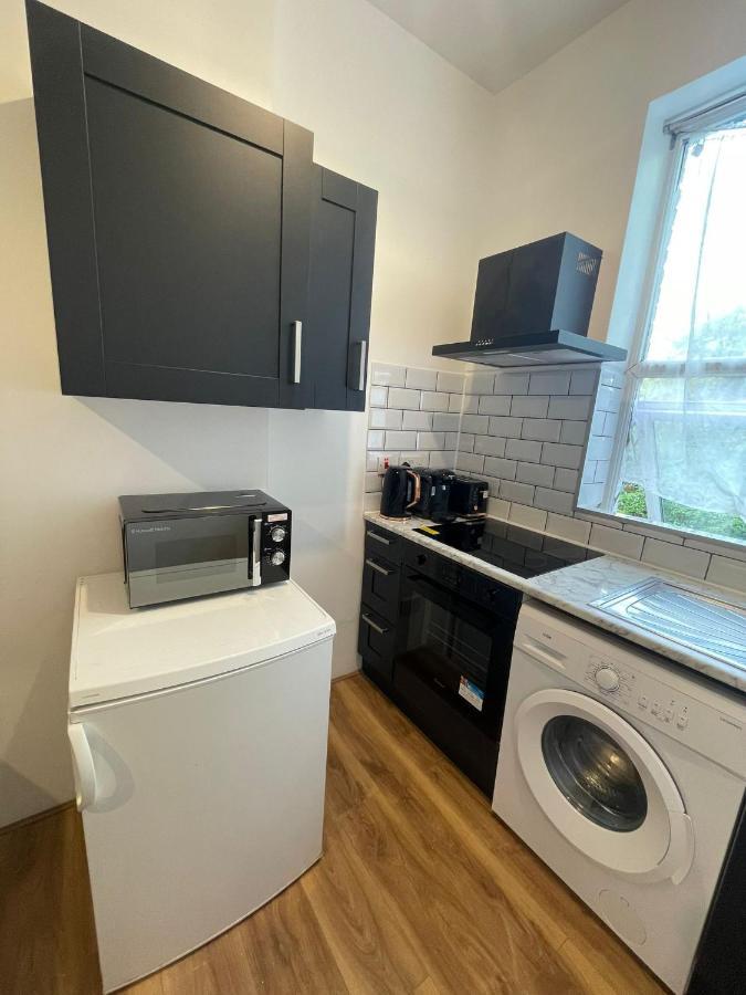 Wonderful Fully-Equipped Studio Near Central London 8 Extérieur photo