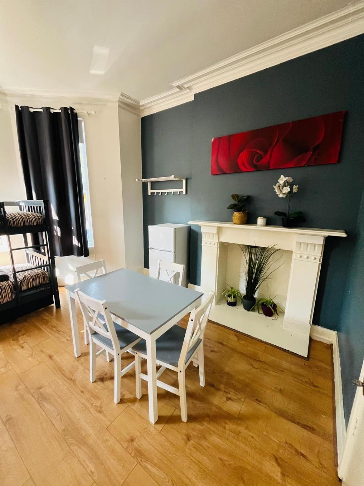 Wonderful Fully-Equipped Studio Near Central London 8 Extérieur photo