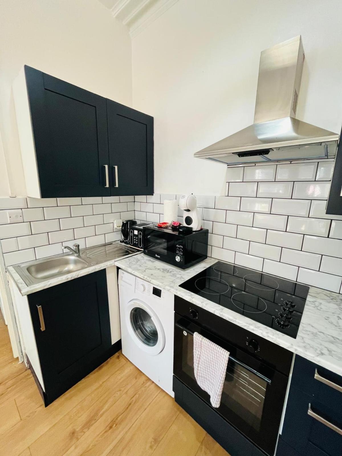 Wonderful Fully-Equipped Studio Near Central London 8 Extérieur photo