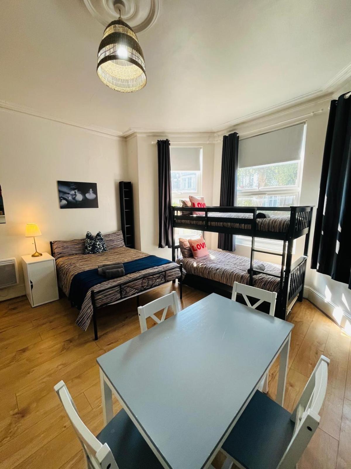 Wonderful Fully-Equipped Studio Near Central London 8 Extérieur photo